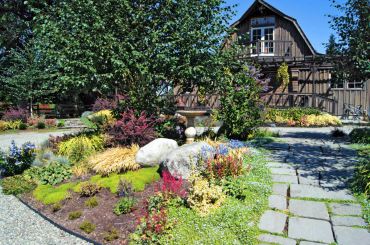 Elegantly Yours — Red Cedar Farm Offers Country Charm for that Very Special Day