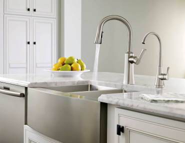 Moen Apron front sink with Etch single lever faucet and transitional Sip filtered water dispenser