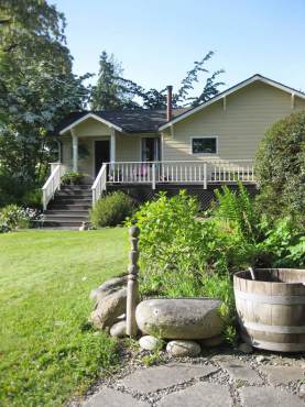 Jean Boyle and Bethany McDonald — A Tale of Two Sisters and Their Gardens