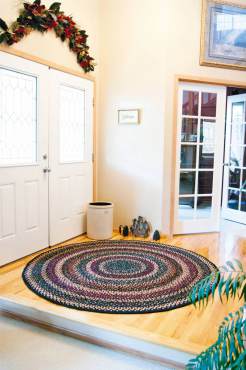 Rug Braiding by Donna