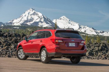 The Subaru Outback has excellent cargo space and a neat roof rail system that's perfect for skiing and other outdoor activities.