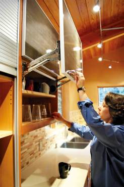 Simple Tips for Organizing Your Kitchen