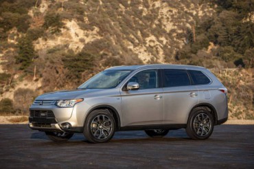 The 2015 Mitsubishi Outlander is a rugged, spacious SUV.