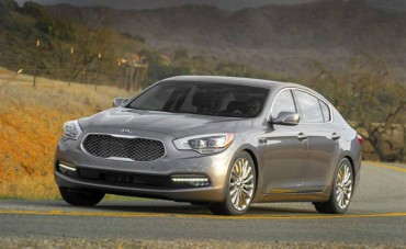 The 2015 Kia K900 is a high performance luxury sedan with 420 horsepower.