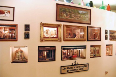 Patricia Peat's Magical Creations — A Miniature Wonderland