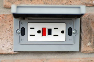 Outdoor Electrical Outlet