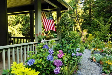 Margie and Jerry Breunig — Dedicated Gardeners