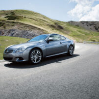 The 2015 Infiniti Q60S is a luxury sports car that loves the open road and long distance touring.