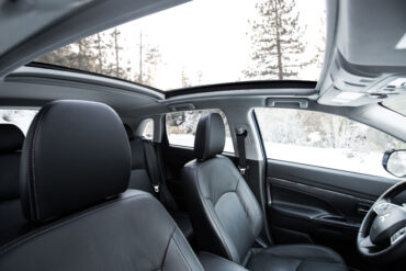 2015 Outlander Sport GT Touring package includes a great panoramic glass roof.