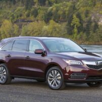 The Acura MDX received major changes and upgrades for 2016, but it retained the signature Acura grille.