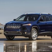 The Jeep Cherokee Trailhawk is an SUV worthy of the Jeep name and heritage.