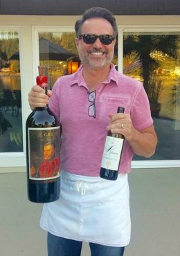 Daniel Jackson is ready with Chianti for the Tuscan feast.
