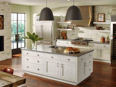 (Photo by StarMark Cabinetry)