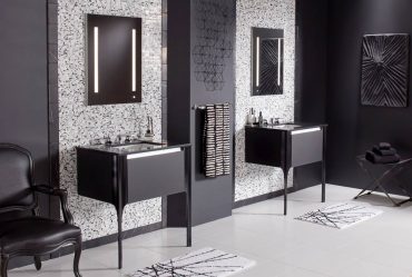 Robern Balleto vanity with LED lighted mirrors