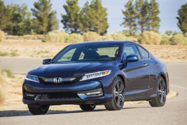 The 2016 Honda Accord is coupe is a fun road car, especially when fitted with the 6-speed manual transmission.