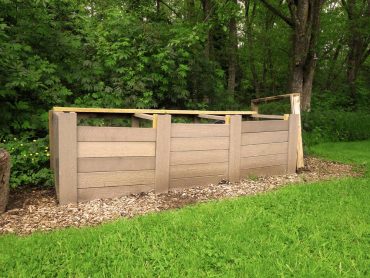 Triple-bin composting system