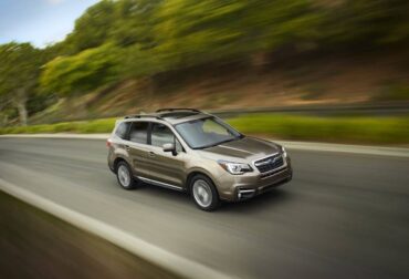 The 2017 Subaru Forester Touring is a sensibly sized do-anything crossover/station wagon.