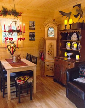 Norwegian Cottage Christmas