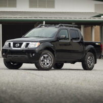 2016_nissan_frontier_01.jpg