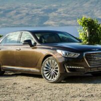 2017 Genesis G90