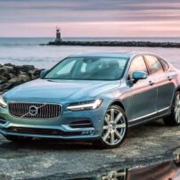 2017 Volvo S90