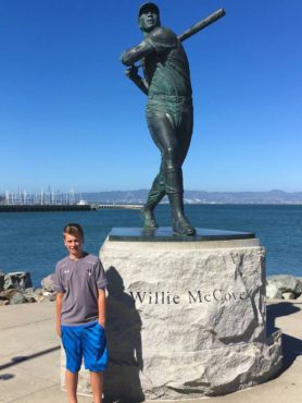 Willie McCovey statue