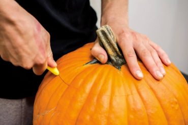 Easy Pumpkin Carving