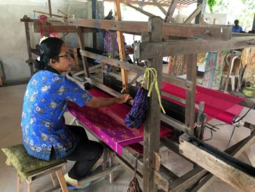 Women weaving beautiful textiles, Ubud