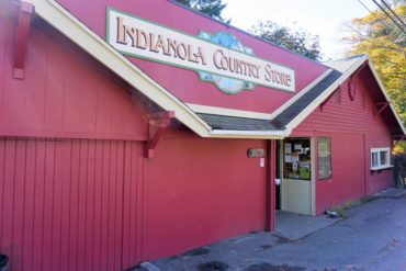 Indianola Country Store
