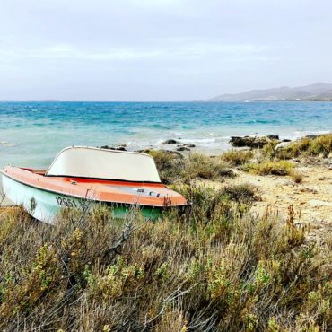 Quiet and deserted beach, Antiparos