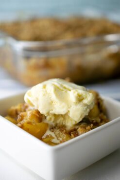 Spiced Apple Crumble