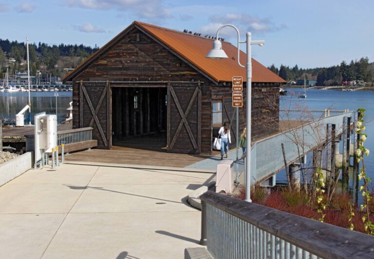 A Walk Around Historic Gig Harbor Featured, People