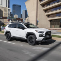 2022_Toyota_RAV4_TRD_Offroad_003.jpg