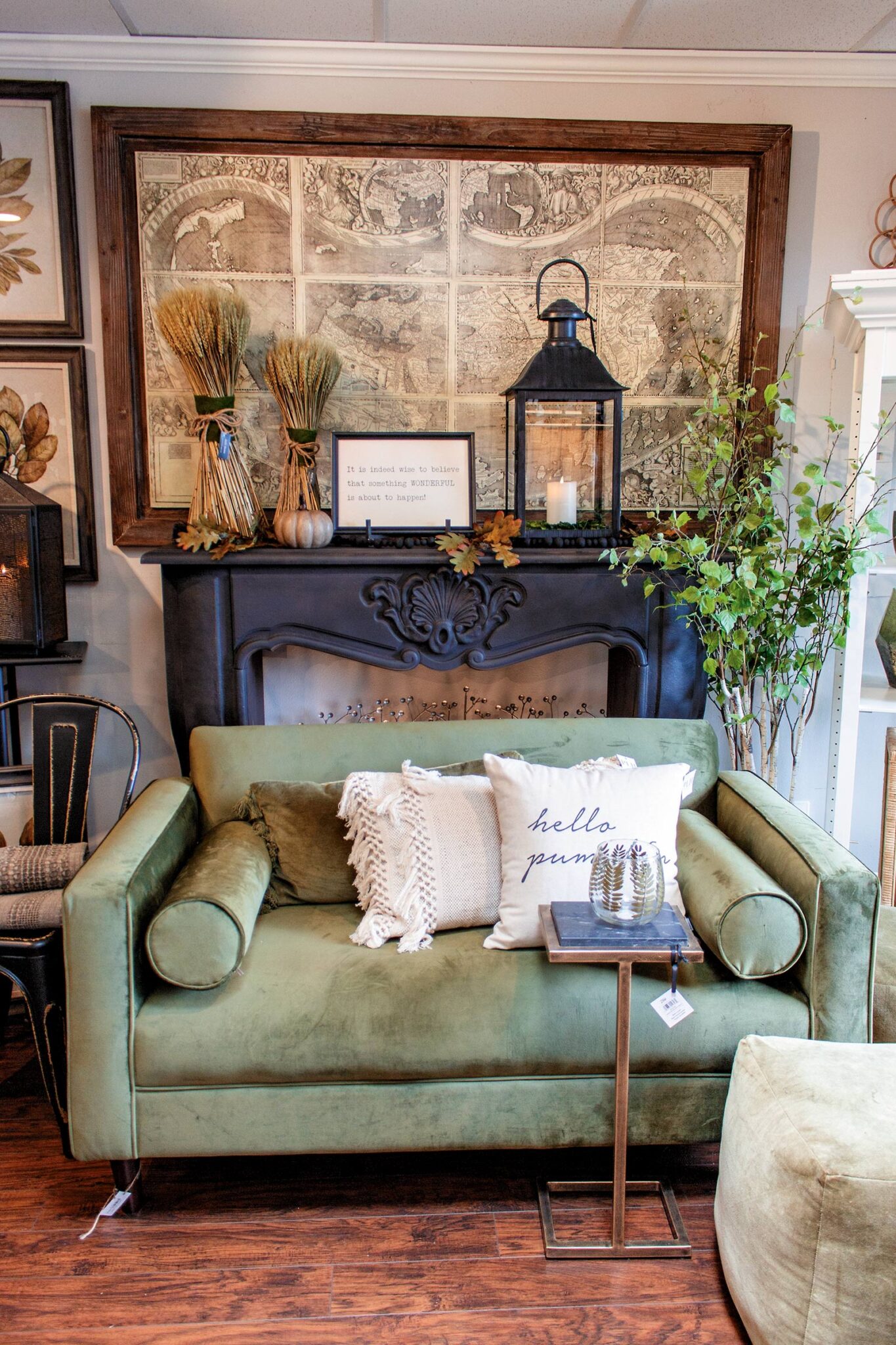 Shopping at Dolly Mama Boutique Featured, People & Places