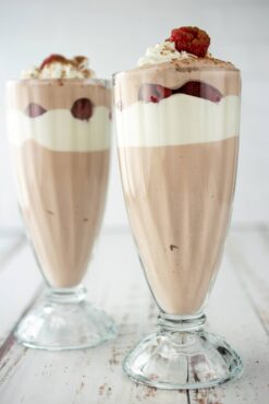 creamy raspberry mocha parfait