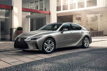 2023 Lexus IS 500