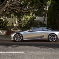 2023_Lexus_LC500h_003.jpg