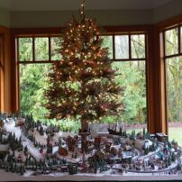 Harris’ Christmas village under her tree