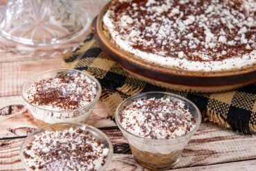 French Style Cheesecake with Vanilla Wafer Crust