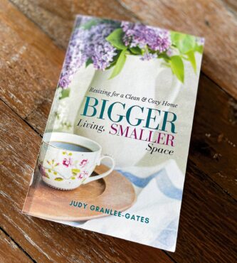 Judy Granlee-Gates - Bigger Living, Smaller Space Book