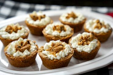 Cheesecake Cookie Cups
