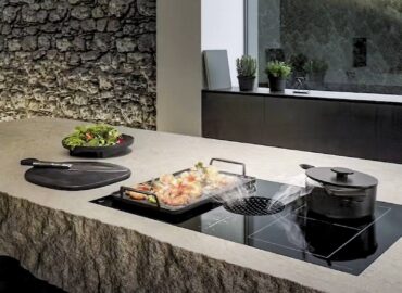 JennAir’s collaboration with Bora’s quiet, sleek and efficient down-draft system provides endless design possibilities without the need for view-killing exhaust hoods. photo courtesy of Custom Builder