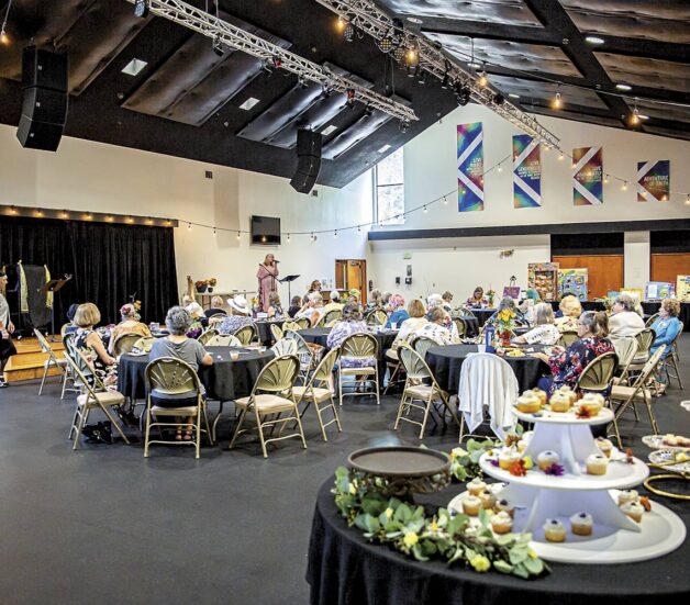 Community Scene - Long Lake Garden Club