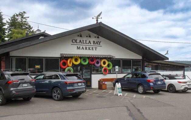 Olalla Bay Market