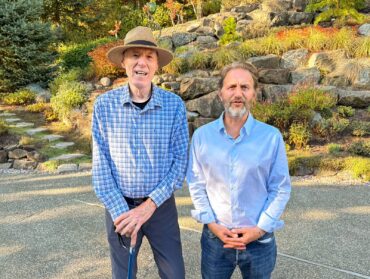 Vista Gardens founder John Albers and Executive Director Baqi Kopelman
